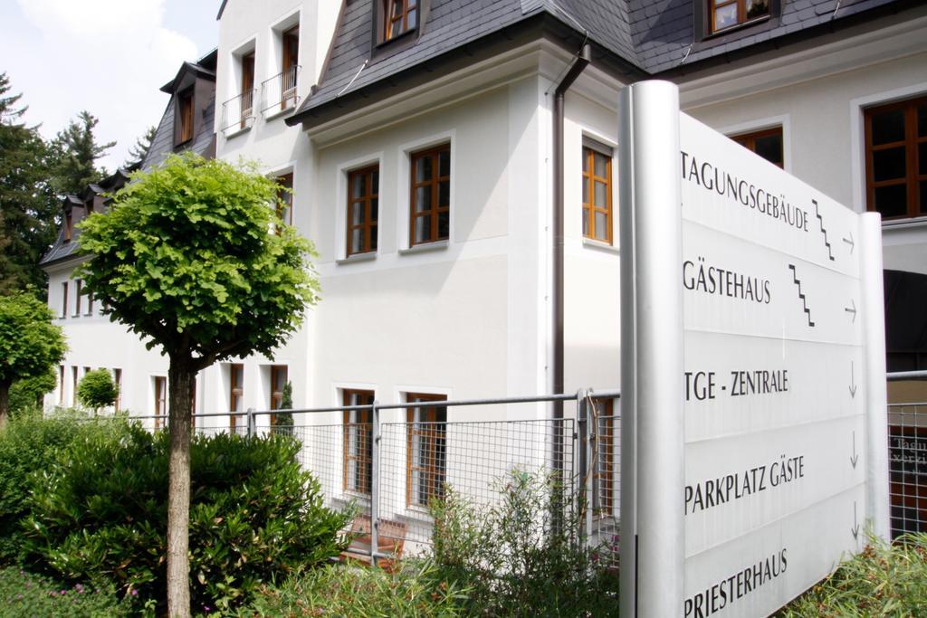Kloster St. Josef Neumarkt in der Oberpfalz Exterior foto